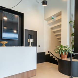 Bureau privé 60 m² 14 postes Coworking Rue la Vacquerie Paris 75011 - photo 1